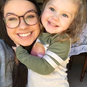 Meet your Posher, Kendra